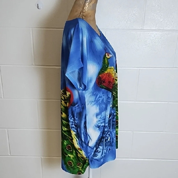 Lightweight Stretchy Peacock Print Blue Women's coverup Lounge Top - Picture 2 of 11